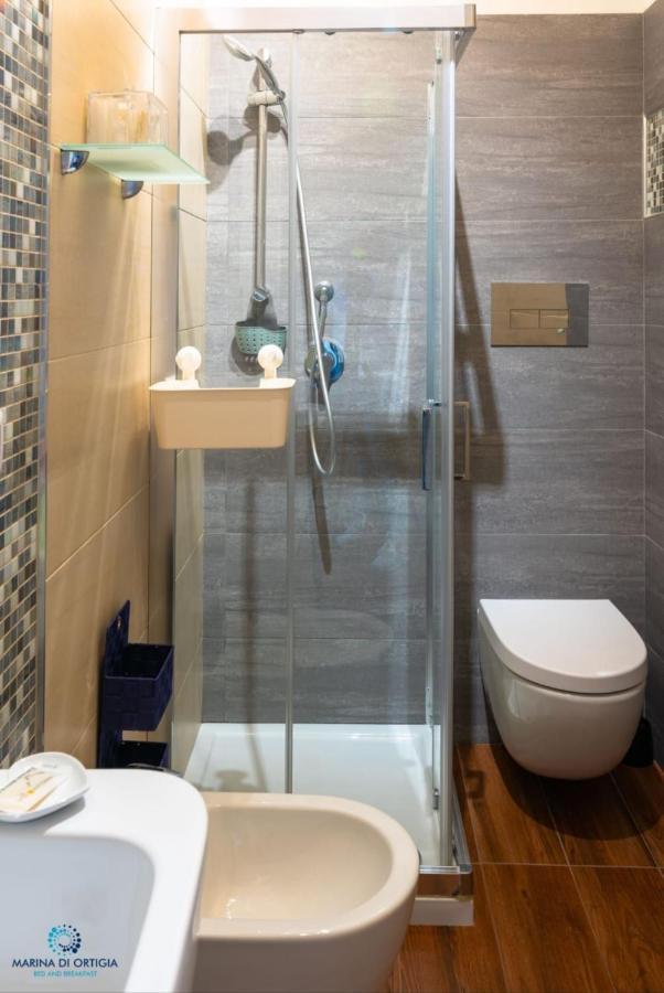 סירקוזה B&B Marina Di Ortigia חדר תמונה